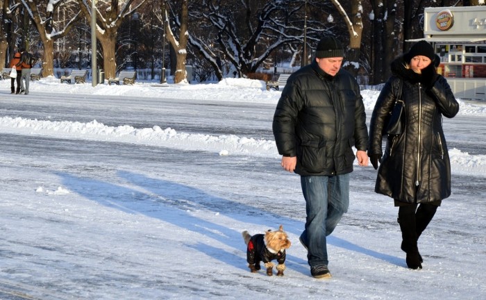 3 Walking in Gorky Park
